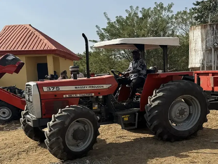 4WD Massey Ferguson Tractors in South Africa MF 375 4WD Tractor in South Africa